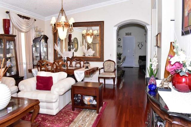 16319 SW 11th Street, Pembroke Pines, FL 33027