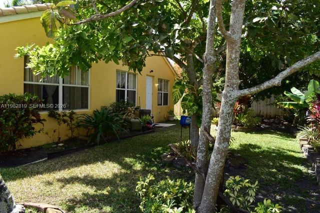 16319 SW 11th Street, Pembroke Pines, FL 33027