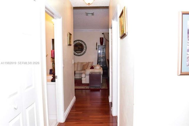 16319 SW 11th Street, Pembroke Pines, FL 33027