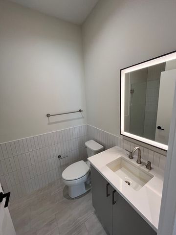 47 Winter Street 202, Boston, MA 02108
