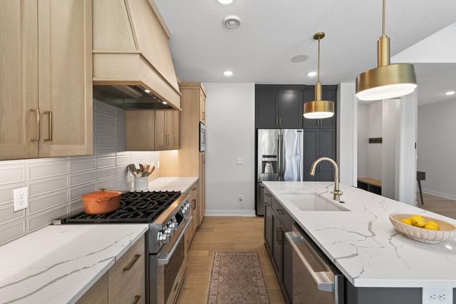 7829 146th Terrace, Savage, MN 55378