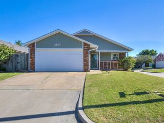 11607 E 84th Place N, Owasso, OK 74055