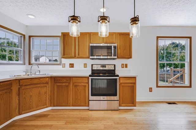 182 Overtrick Drive, Delaware, OH 43015