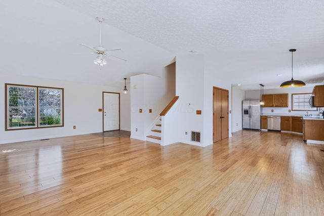 182 Overtrick Drive, Delaware, OH 43015