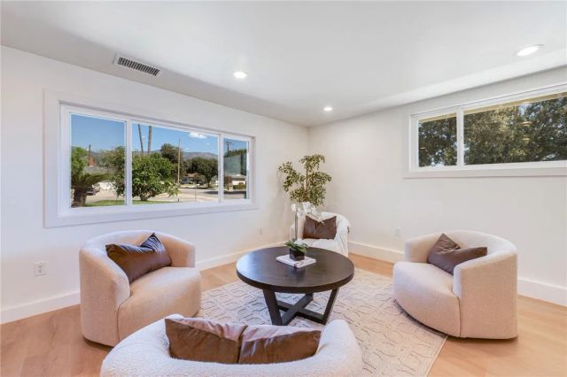 1629 Sumner, Claremont, CA 91711