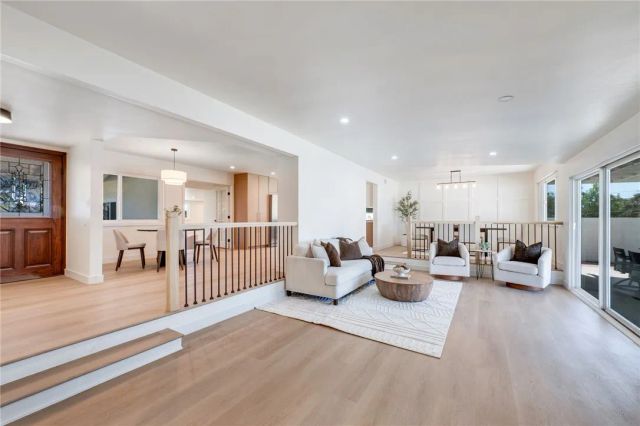 1629 Sumner, Claremont, CA 91711