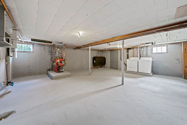 29 Thayer Cir, Randolph, MA 02368