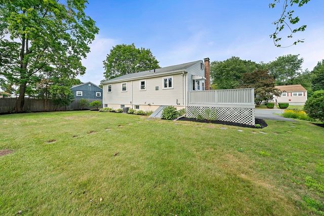 29 Thayer Cir, Randolph, MA 02368