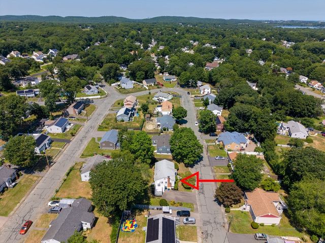 29 Thayer Cir, Randolph, MA 02368