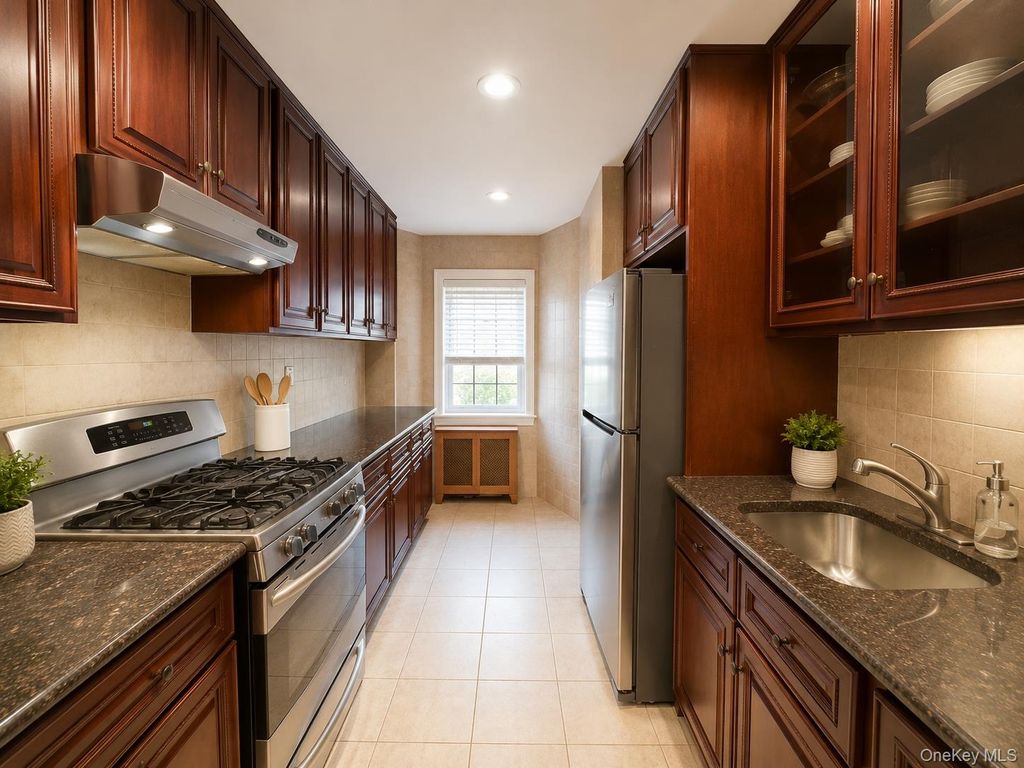 144-37 73rd Avenue, Flushing, NY 11367 — photo 3