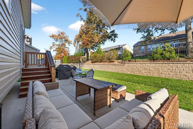 415 Filipp Lane, Lake St Louis, MO 63367