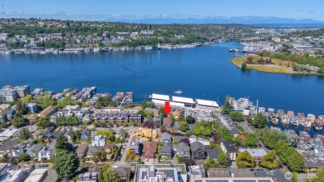 2511 Minor Avenue E, Seattle, WA 98102