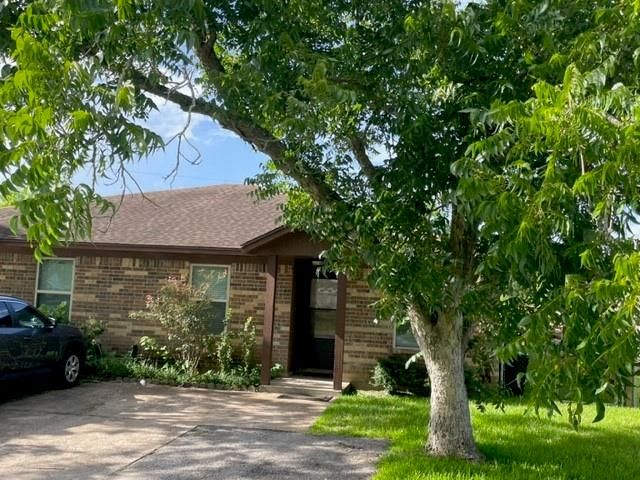 12227 11th Street, Santa Fe, TX 77510