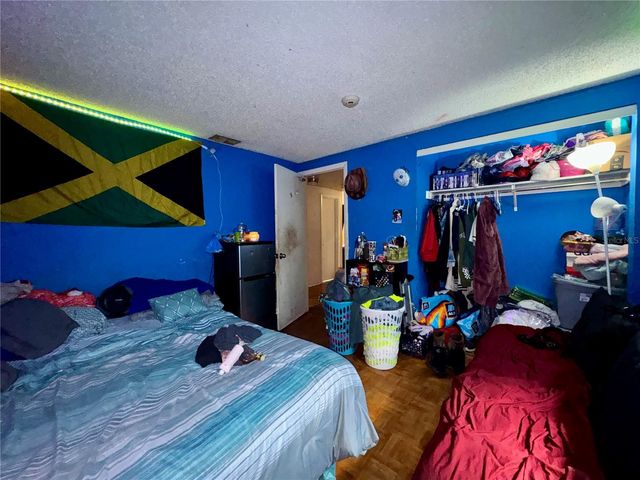 6726 TIMBERLANE DRIVE, Tampa, FL 33615