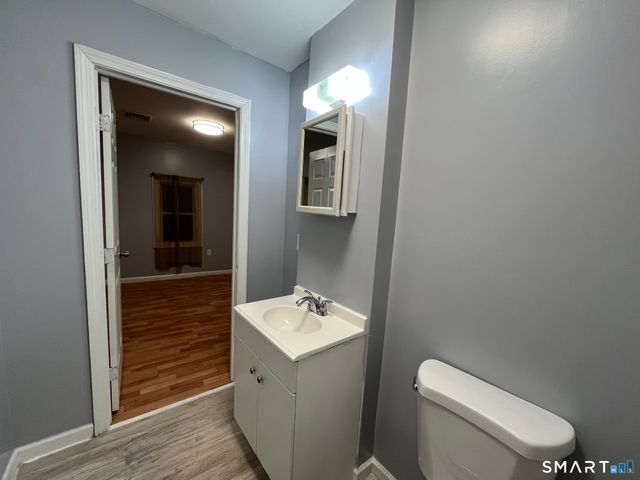 96 Hill Street, Waterbury, CT 06704