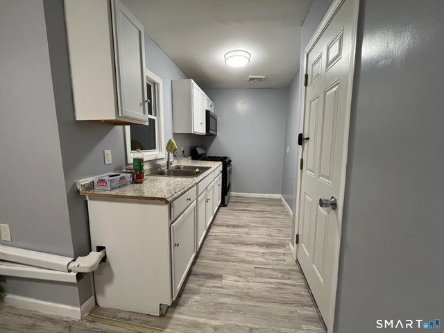 96 Hill Street, Waterbury, CT 06704