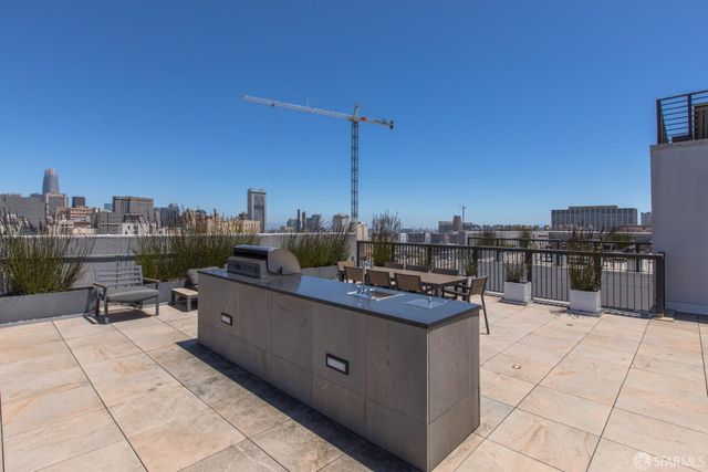 1433 Bush Street 703, San Francisco, CA 94109