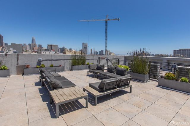 1433 Bush Street 703, San Francisco, CA 94109