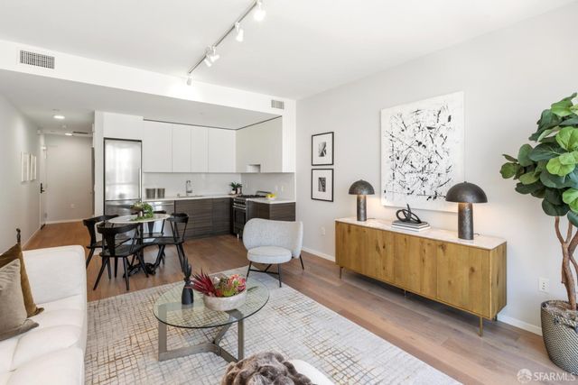 1433 Bush Street 703, San Francisco, CA 94109