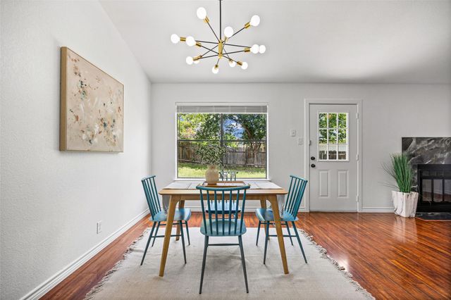 1806 Krizan Ave, Austin, TX 78727