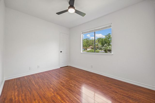 1806 Krizan Ave, Austin, TX 78727