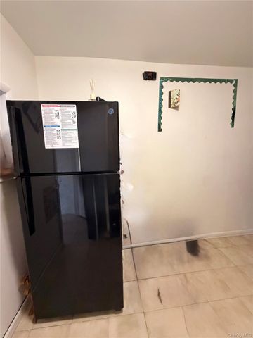 873 E 216th Street, Bronx, NY 10467