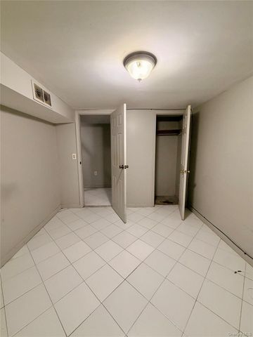 873 E 216th Street, Bronx, NY 10467