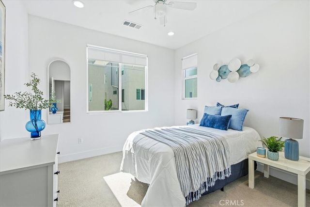 142 Allusion, Irvine, CA 92618