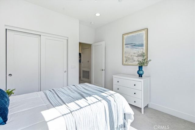 142 Allusion, Irvine, CA 92618