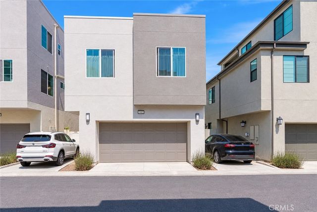 142 Allusion, Irvine, CA 92618