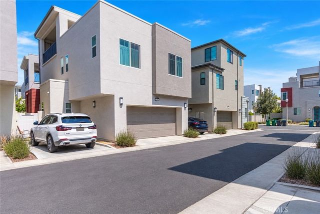 142 Allusion, Irvine, CA 92618