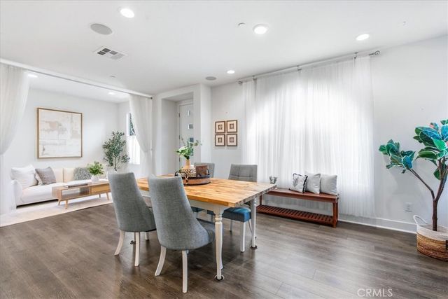 142 Allusion, Irvine, CA 92618