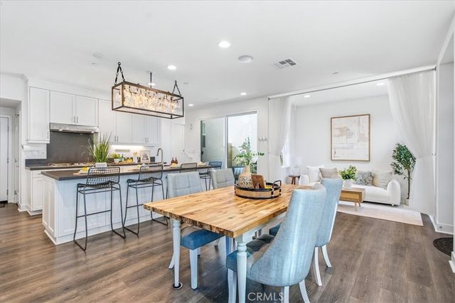 142 Allusion, Irvine, CA 92618