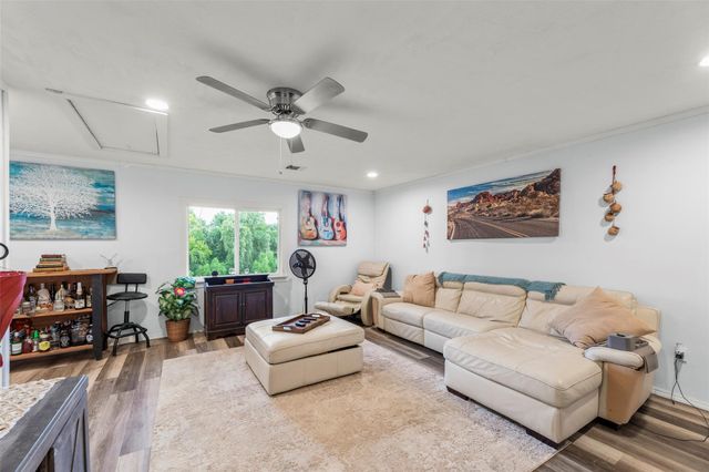 703 Pecan Valley Drive, Wharton, TX 77488