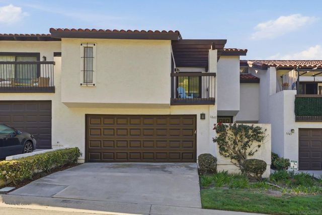 1045 Santa Helena Park Ct, Solana Beach, CA 92075