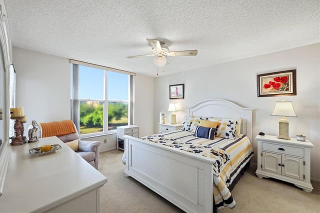 4460 FAIRWAYS BLVD. 302, Bradenton, FL 34209