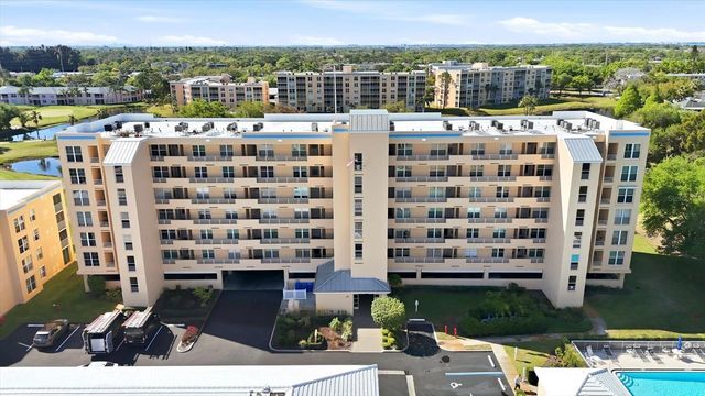 4460 FAIRWAYS BLVD. 302, Bradenton, FL 34209