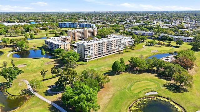 4460 FAIRWAYS BLVD. 302, Bradenton, FL 34209