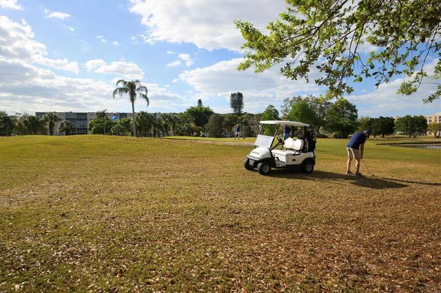 4460 FAIRWAYS BLVD. 302, Bradenton, FL 34209