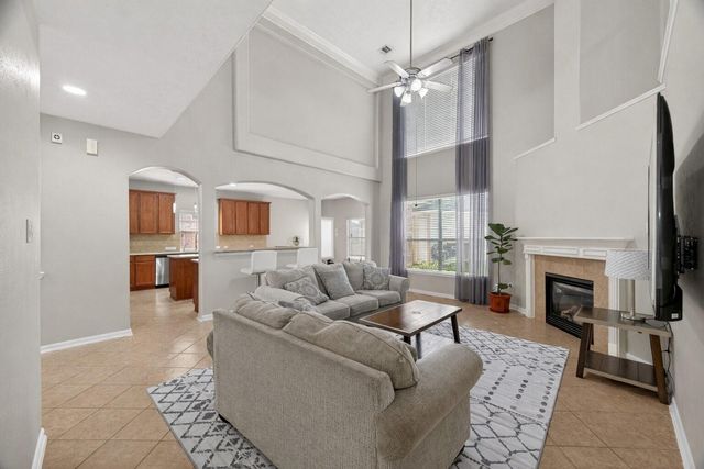 13310 Larkhill Gardens Lane, Sugar Land, TX 77498