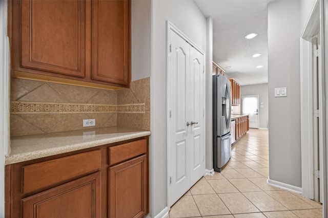 13310 Larkhill Gardens Lane, Sugar Land, TX 77498