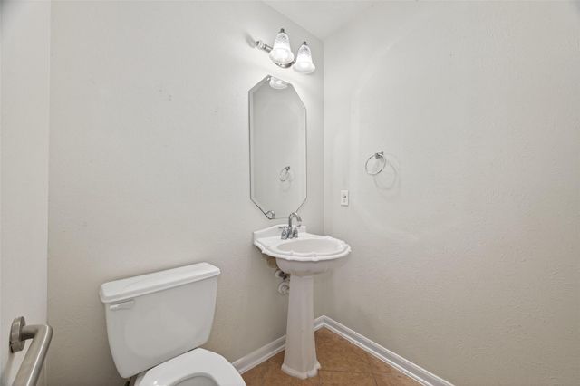 13310 Larkhill Gardens Lane, Sugar Land, TX 77498