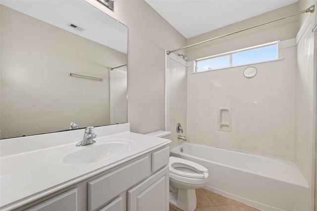 13310 Larkhill Gardens Lane, Sugar Land, TX 77498