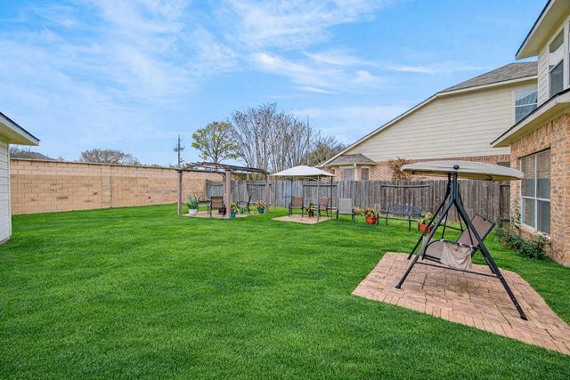 13310 Larkhill Gardens Lane, Sugar Land, TX 77498