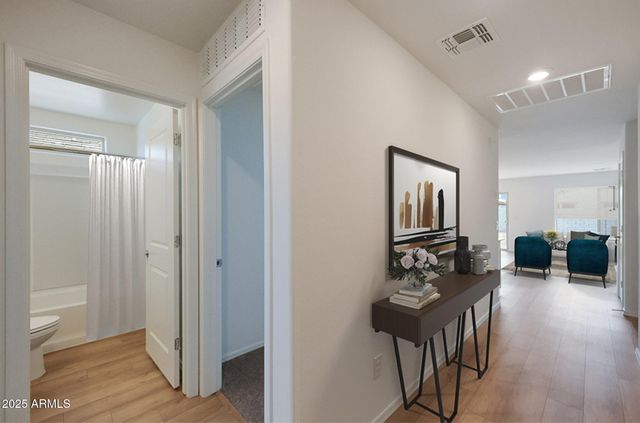 1327 W AZTEC Drive, Coolidge, AZ 85128