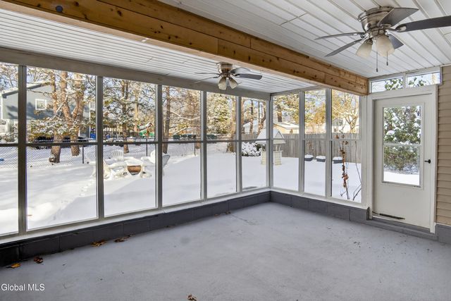 21 Langmore Lane, Brunswick, NY 12180