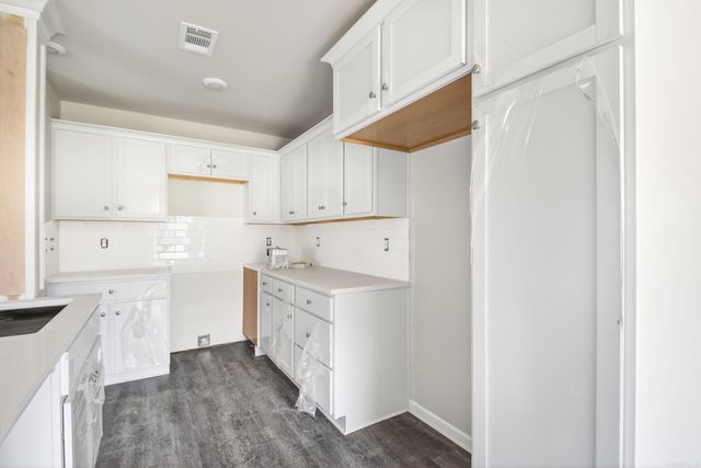 101 LLOYD HENDERSON Road, Beebe, AR 72012