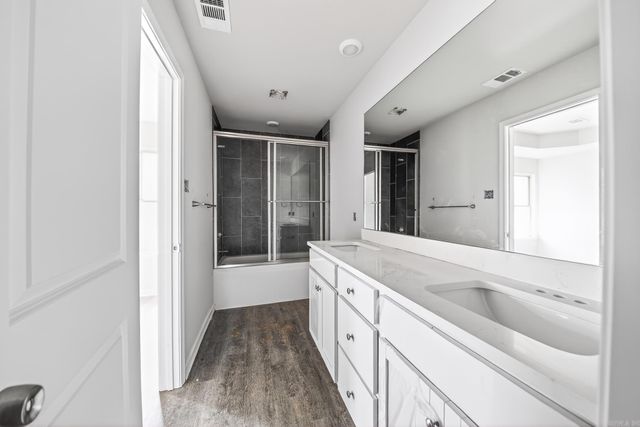 101 LLOYD HENDERSON Road, Beebe, AR 72012