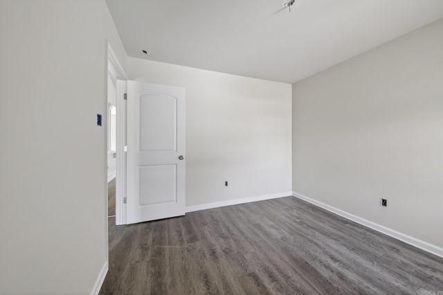 101 LLOYD HENDERSON Road, Beebe, AR 72012