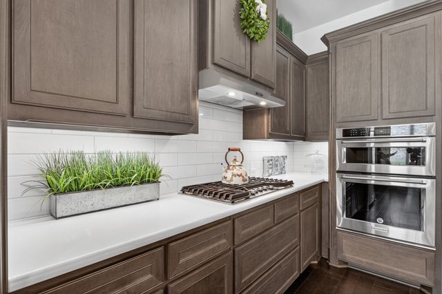 10916 Smoky Oak Trail, Flower Mound, TX 76226